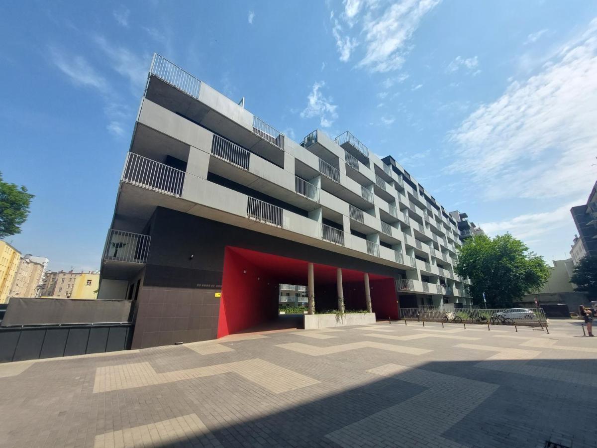 Komfort W Centrum Parking Wroclaw Exterior photo